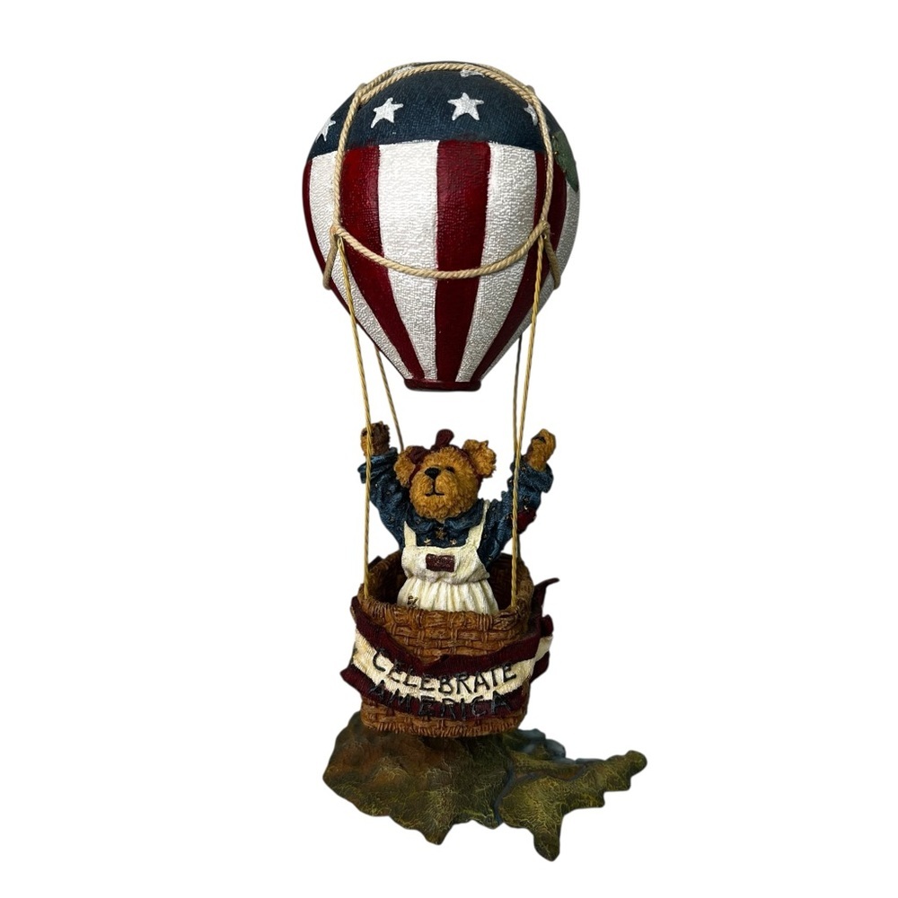 Boyd’s Bears “Betsey B Bear America Celebrate America” #2002-71 Vintage 2001